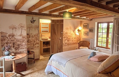 Sainte-Marguerite-de-Viette Bed & Breakfast | In need of nature? Our Normandy estate with swimming pool and spa welcomes you!