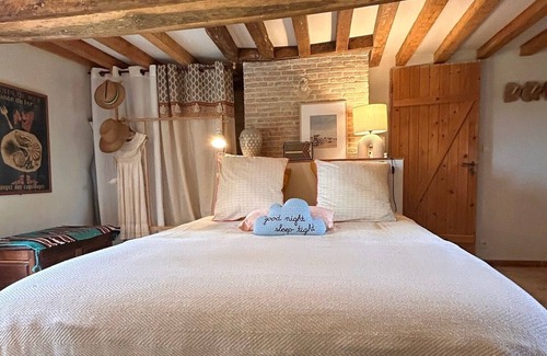 Sainte-Marguerite-de-Viette Bed & Breakfast | In need of nature? Our Normandy estate with swimming pool and spa welcomes you!