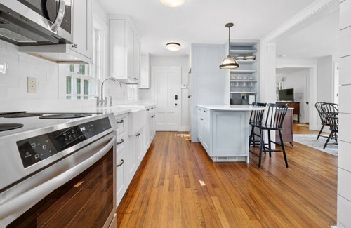 Dorset House | In the Heart of Dorset Village