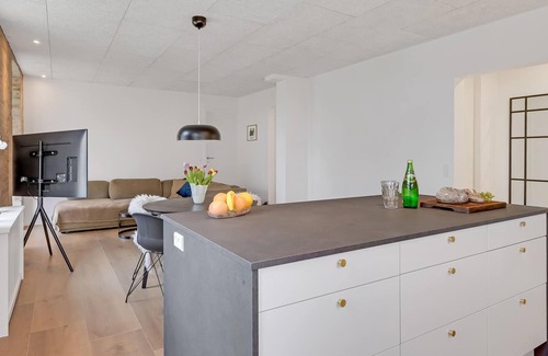 Hillerød Kommune Apartment | In the heart of Hillerød welcomes you this comfortable vacation home with beautiful garden.