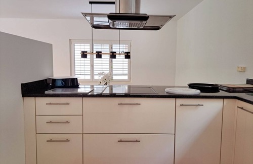 Lavertezzo Apartment | In the heart of the Verzasca Valley (Casa Bianca Garden)