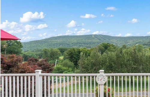 Windham House | In the Heart of Windham - Best Location
