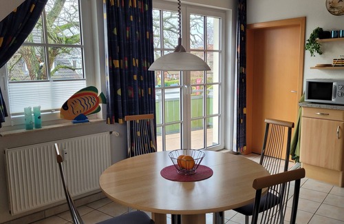 Zingst Apartment | In the heart of Zingst High-quality furnishing w/sophisticated comforts