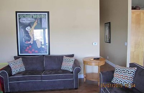 South Haven Condo | In The Midst Of It All!