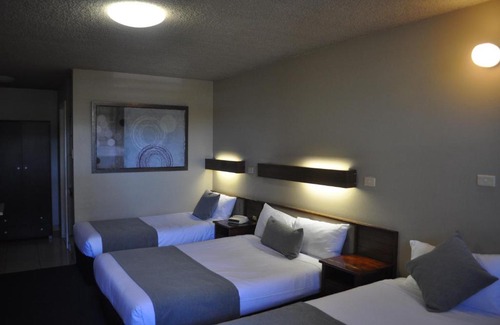 Taree Hotel | In Town Motor Inn