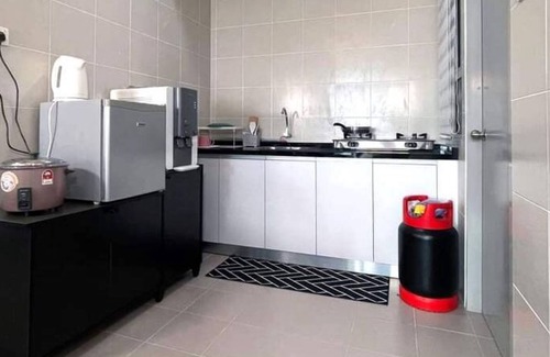 Kampung Tanjung Kapur Apartment | Inap Tanjung Homestay