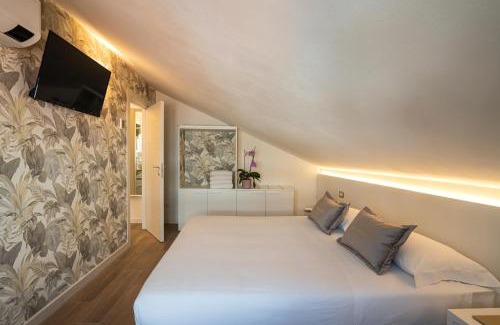 Fogliano Marina Apartment | Inaugurazione 2024 - La tua mansardina a 100 metri dal mare, 2 camere da letto