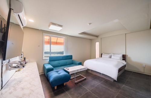 Suwon Hotel | Incheon La Mer