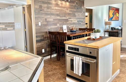 Prince George House | Inclusively Home - An Artful Touch!
