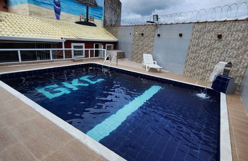 Jardim Praia Grande House | Incrível casa com piscina e Wi-Fi em Mongaguá/SP