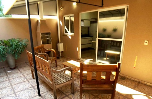 Campinas House | Incrível casa com churrasqueira e WiFi em Campinas