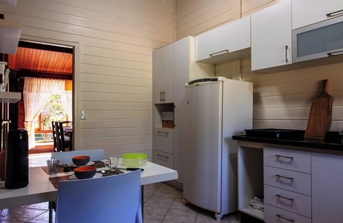 Braganca Paulista Ski Chalet | Incrível chácara com lazer completo,WiFi e piscina