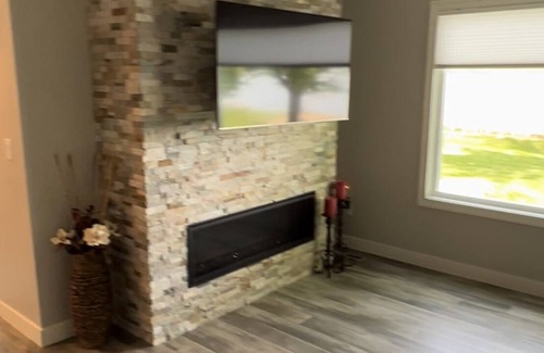 Detroit Lakes House | Incredible lake home and guest house in the heart of Detroit Lakes.