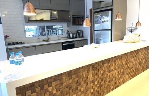 Paranapanema House | * INCREDIBLE MANSION IN RIVIERA DE SANTA CRISTINA XIII WITH PARTY FACILITIES *