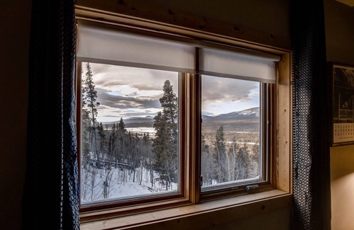 Fairplay Cabin | Incredible Views, Luxury Home w/Hot Tub, Fireplace, Pool Table - The Timbers at Glacier Ridge