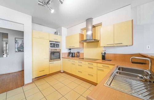 Montreux City Centre Apartment | Incredible views of Montreux Lake 2BD Appartment