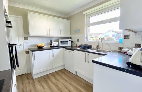 Treator House | Incredible Views of the estuary from this Porthilly View Holiday Home in Padstow