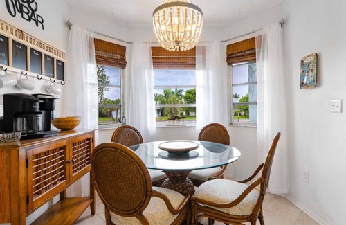 Charlotte Harbor House | 🥇 Incredible waterfront 2bd home (CH928)