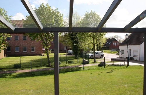 Eilsum House | Inda - Dog-friendly vacation home (100sqm) with sauna, fireplace and garden