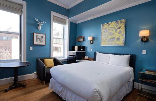 Downtown Hotel | Independence Square 205, Stylish Hotel Room with AC, Great Location in Aspen