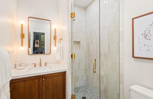 Downtown Hotel | Independence Square 205, Stylish Hotel Room with AC, Great Location in Aspen