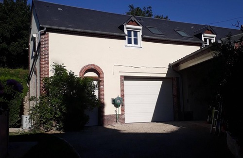 Lisieux Apartment | independent apartment in property