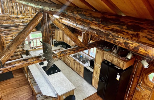 Indian Cabin | Indian AK 25 min to Anchorage & 25 min to Girdwood and 35 min to the airport