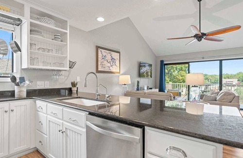 Osage Beach Condo | Indian Pointe Lake View - Pets!