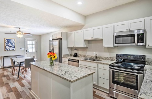Near Northside House | Indianapolis Vacation Rental with Patio!