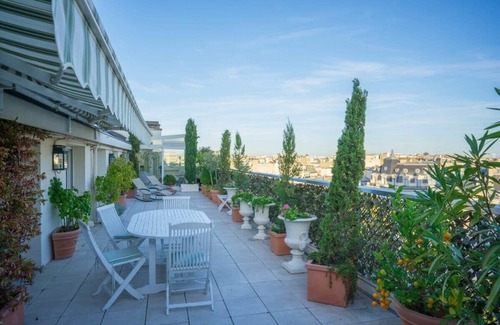 Porte-Dauphine Apartment | Indulgence, is a Splendid Paris Penthouse apartment with Divine Terrace.