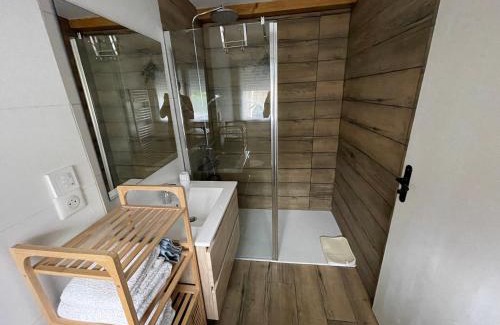 Revel House | Industrial Lodge 85m² - Loft avec extérieur
