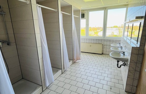 Gispersleben-Viti Hotel | Inexpensive, clean, safe! Accommodation for craftsmen and fitters