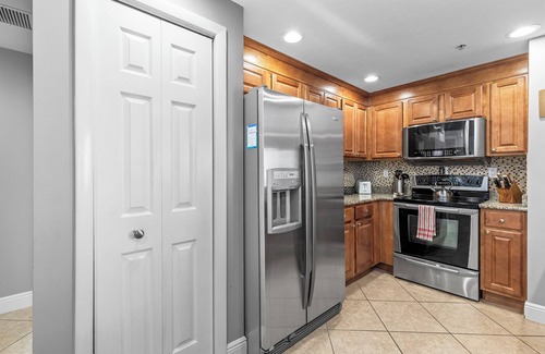 Daytona Beach Shores Condo | ⭐Infinite Ocean View-6th Floor Condo-Daytona Sanibel 601⭐