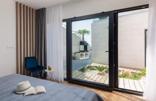 Znjan Apartment | Infinity pool villa, great view