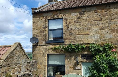 Glaisdale House | Ingleside Cottage