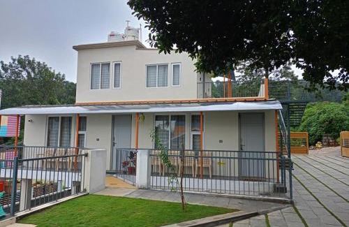 Yercaud Hotel | Iniyan Nestle