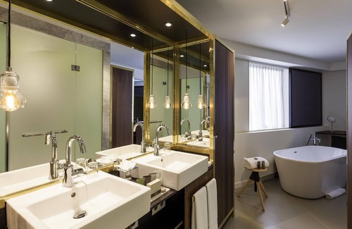 Burgwallen Nieuwe Zijde Hotel | INK Hotel Amsterdam - MGallery