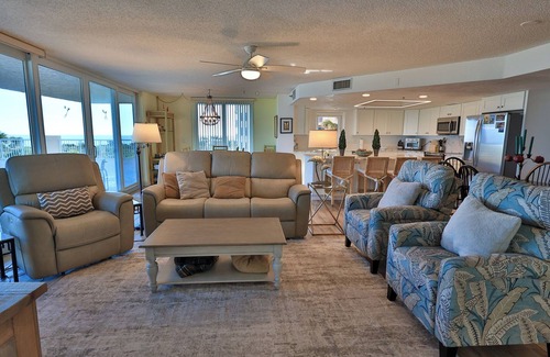 New Smyrna Beach Condo | Inlet#108 3 BD Lavish Beach Haven Panoramic Views