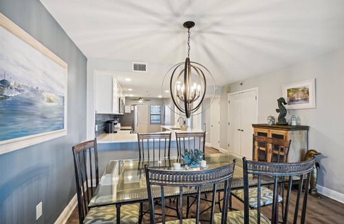 Holiday Isle Condo | Inlet Reef 210 2 Bedroom Condo by RedAwning