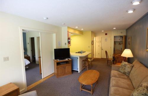 Waterville Valley House | Inns of Waterville Valley 205