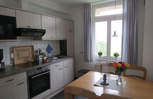 Stolpe auf Usedom Condo | Insel Usedom Stolpe am Kleinen Haff. Komfortable Maisonettewohnung