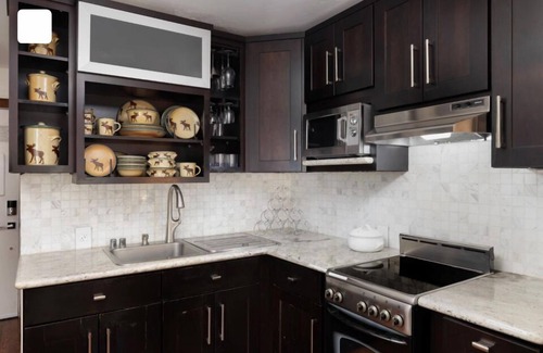 Aspen Condo | Inside Downtown Aspen! Welcome Winter! Large Kitchen; Luxury; Romantic;