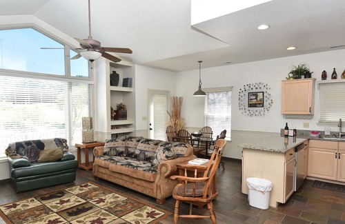Camdenton Cottage | Inside the Premier Old Kinderhook Golf Resort, Pet Friendly and Free Kayaking!