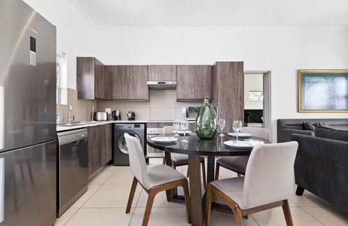 Sandown Apartment | Insignia 312 - Two Bedroom Apartment, Sleeps 4