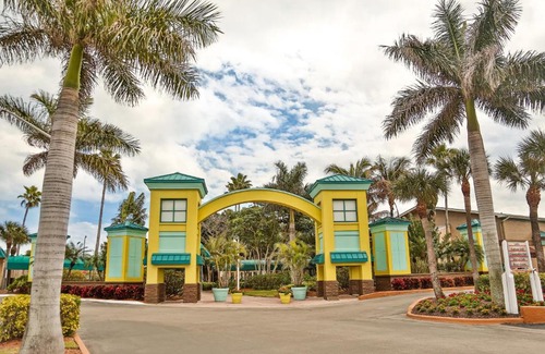 Cocoa Beach Hotel | International Palms Resort & Conference Center Cocoa Beach
