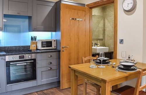 Thirsk Cottage | Intimate and inviting, this couples retreat is a cosy haven for two.