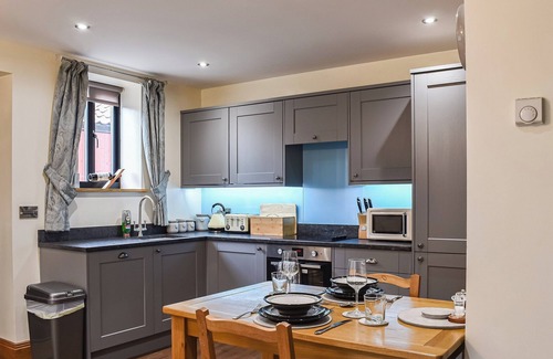 Thirsk Cottage | Intimate and inviting, this couples retreat is a cosy haven for two.