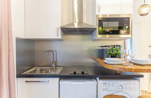 Strasbourg -Saint-Denis Apartment | Intimate studio - 1BR/2P - Sentier