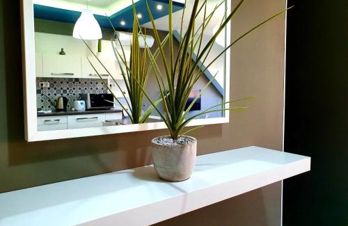 Sarvar Apartment | INTRO Apartman