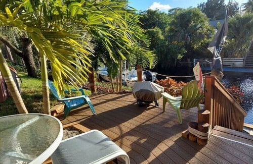 Palm City Apartment | Introducing our new Waterfront Hideaway Studio